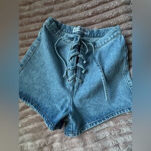 EB DENIM LACE UP SHORTS SIZE SMALL New
